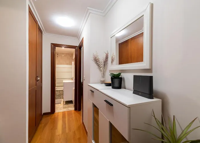 Bonito Centrico * Vigo